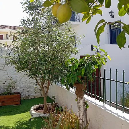 Alice Διαμέρισμα Mesokhórion