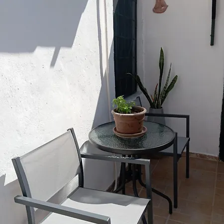 Alice Διαμέρισμα *